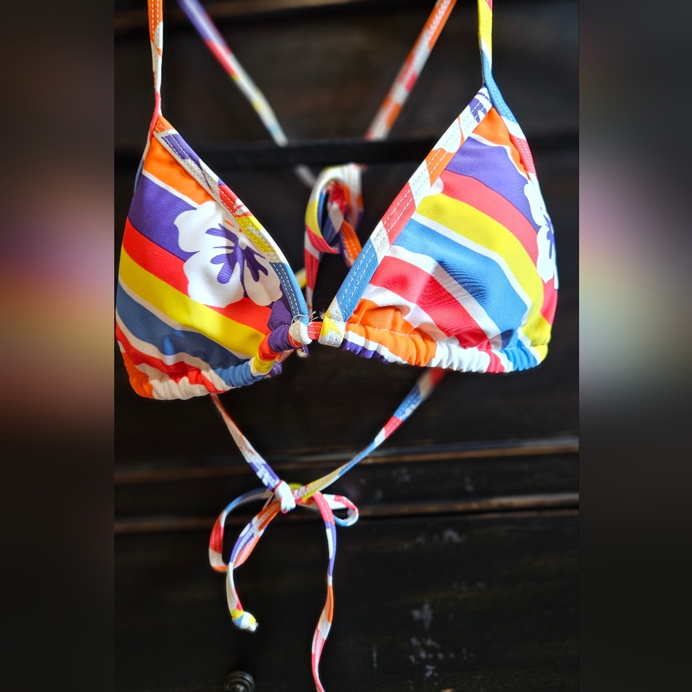 Bikini top